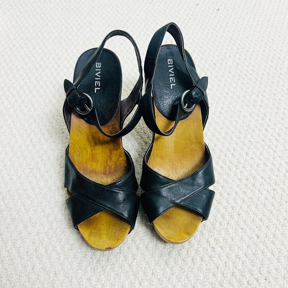 2/$30 Anthropologie Biviel Leather Heels Size 39 - Picture 3 of 7